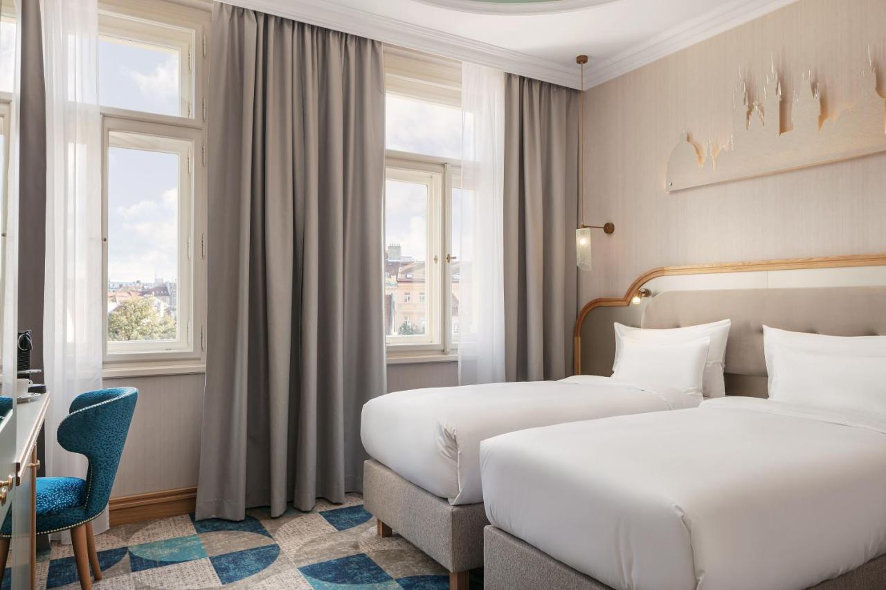 Double Room,1311154678:JPEG
